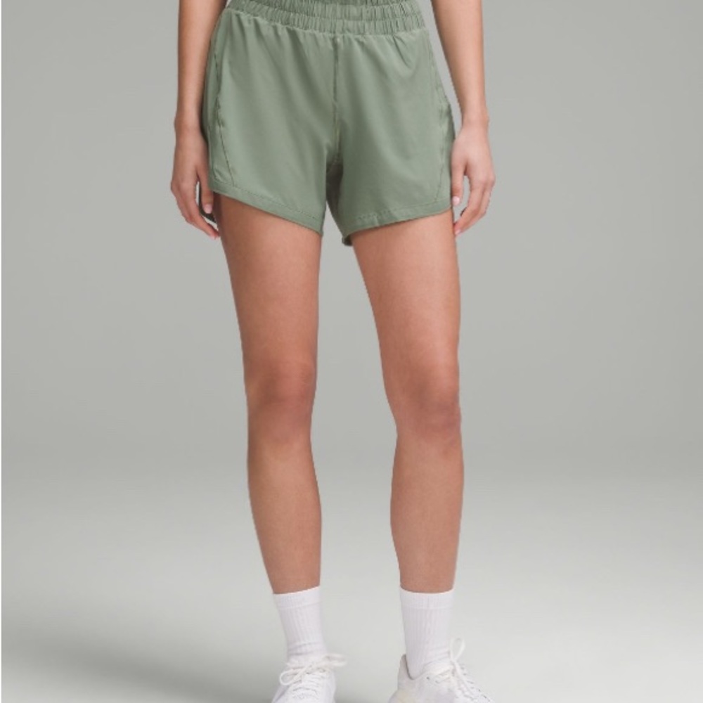 NWT Lululemon 5” Lined Shorts